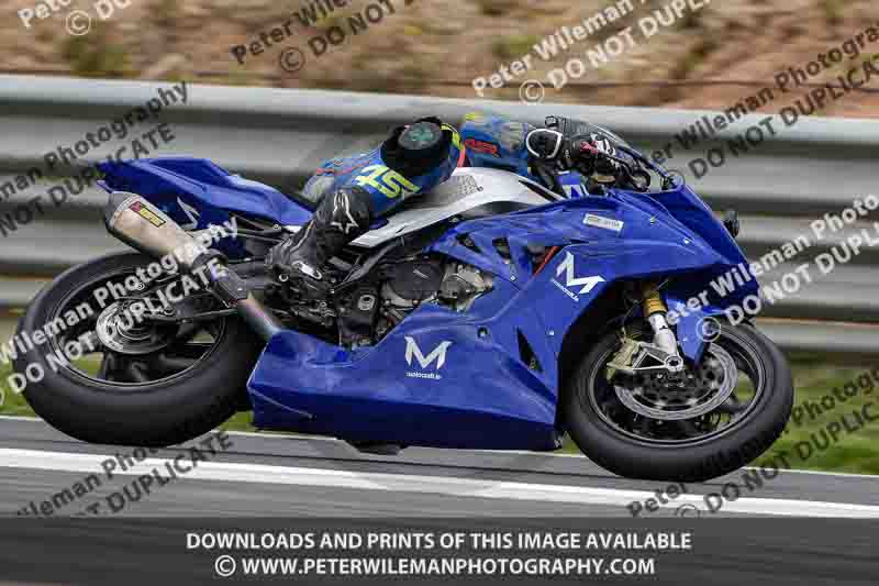 cadwell no limits trackday;cadwell park;cadwell park photographs;cadwell trackday photographs;enduro digital images;event digital images;eventdigitalimages;navarra;no limits trackdays;peter wileman photography;racing digital images;trackday digital images;trackday photos